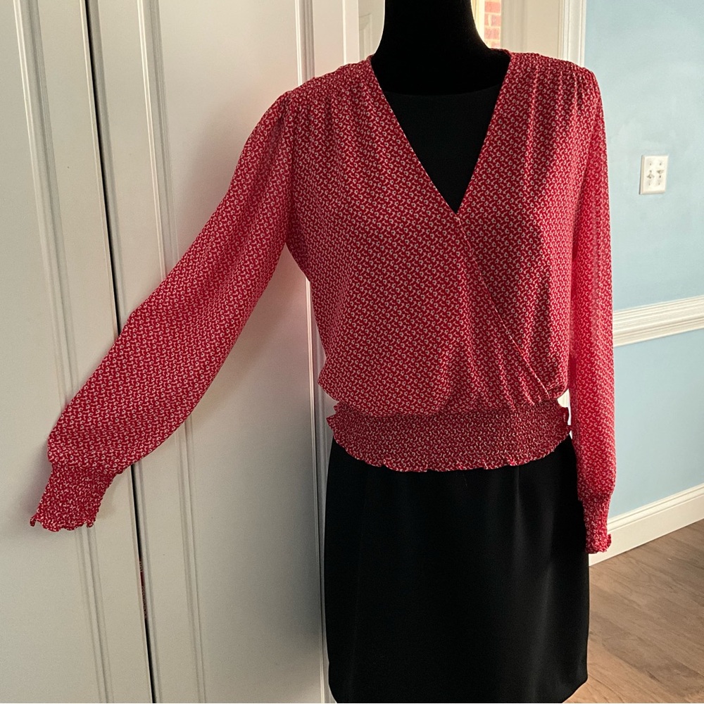 Summer Blouse Work Top Church Clothes Date Top Size Small Red Floral Blouse